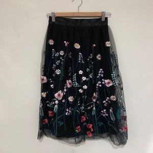 Beautiful H&M floral tulle skirt